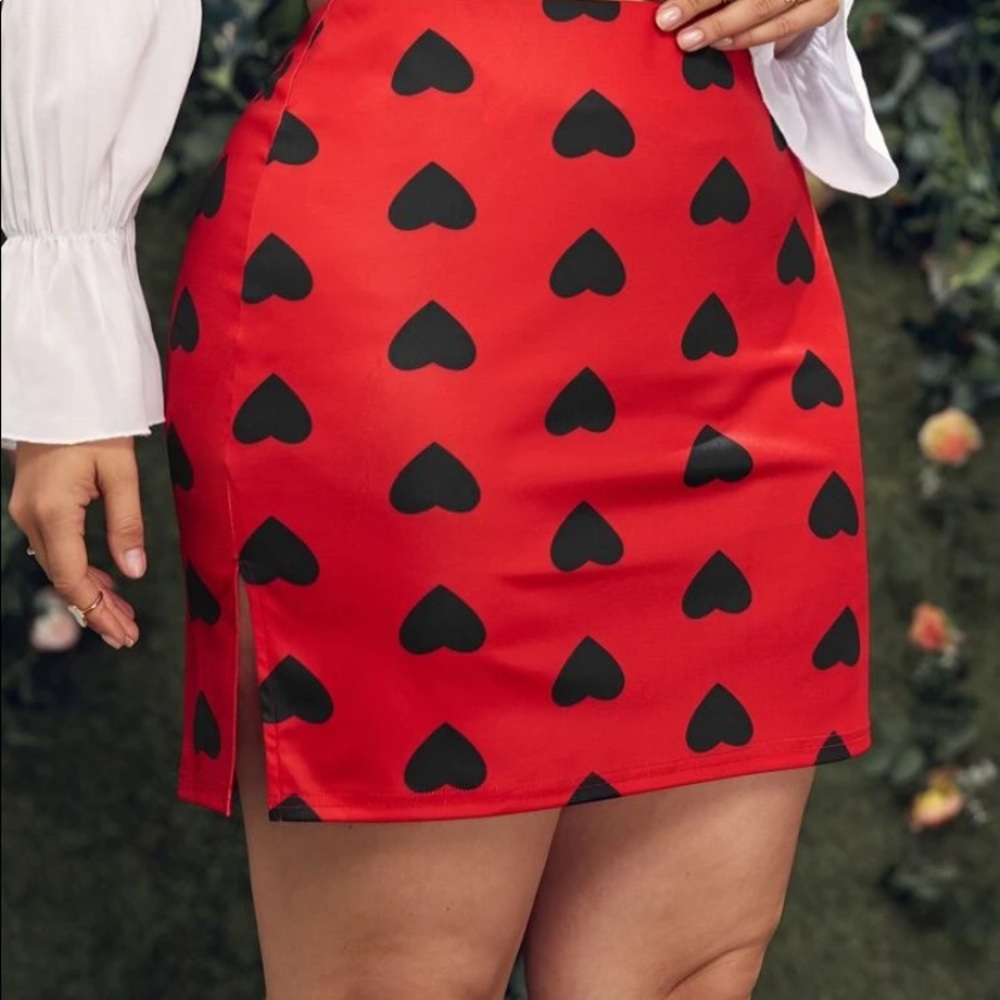 Women’s heart print slit skirt Size 1X